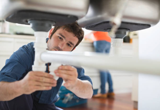 Best Emergency Plumber  in Freedom, CA
